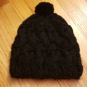 *NEW* Cable Knit Black Winter Hat